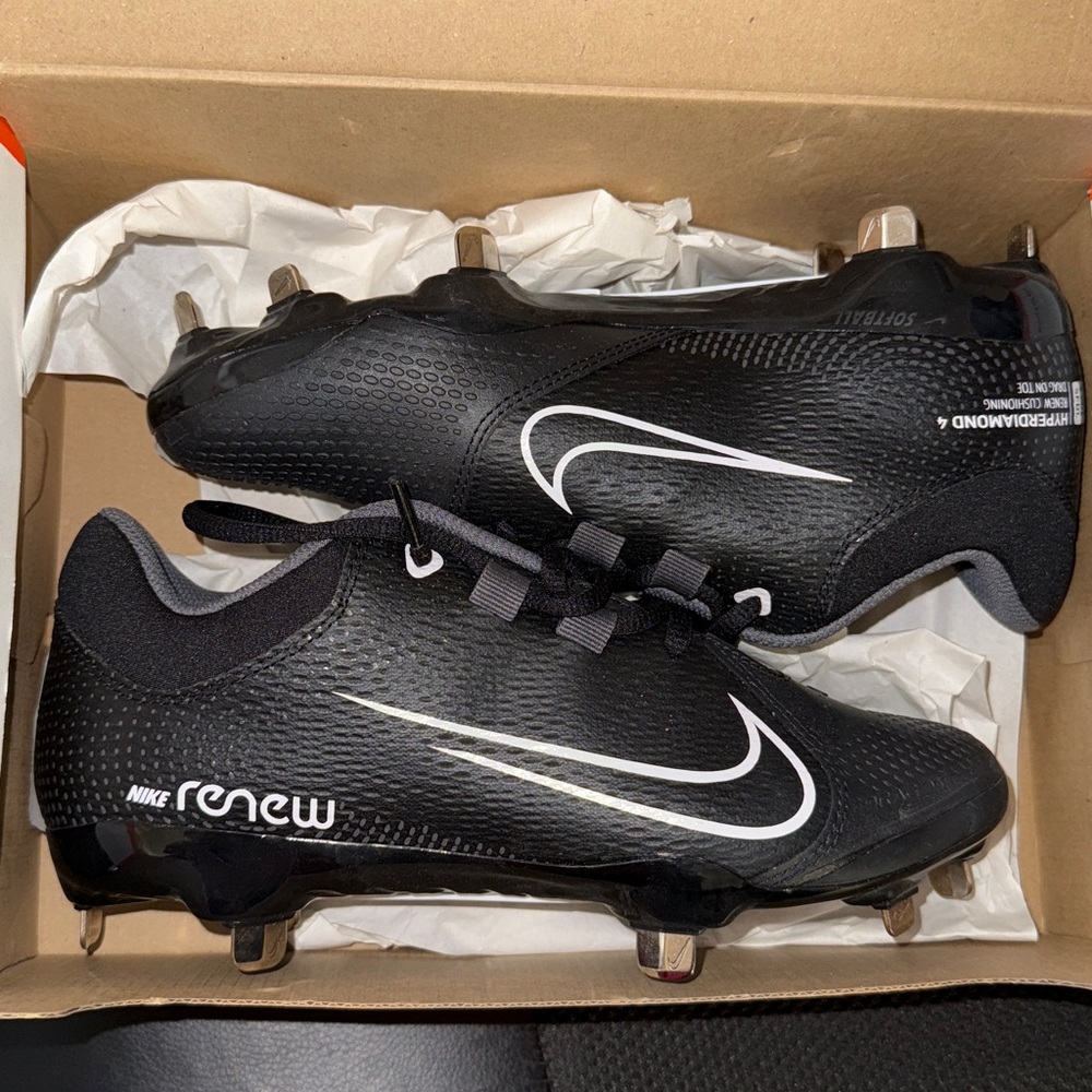 Nike BNIB Womens CZ5920-005 Black Hyperdiamond 4 Pro Size 7 Softball Cleats